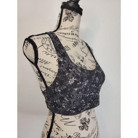 Lululemon Sport Bra Sz 6 Free To Be Serene Light Support C/D Cup Multicolor - Picture 2 of 7